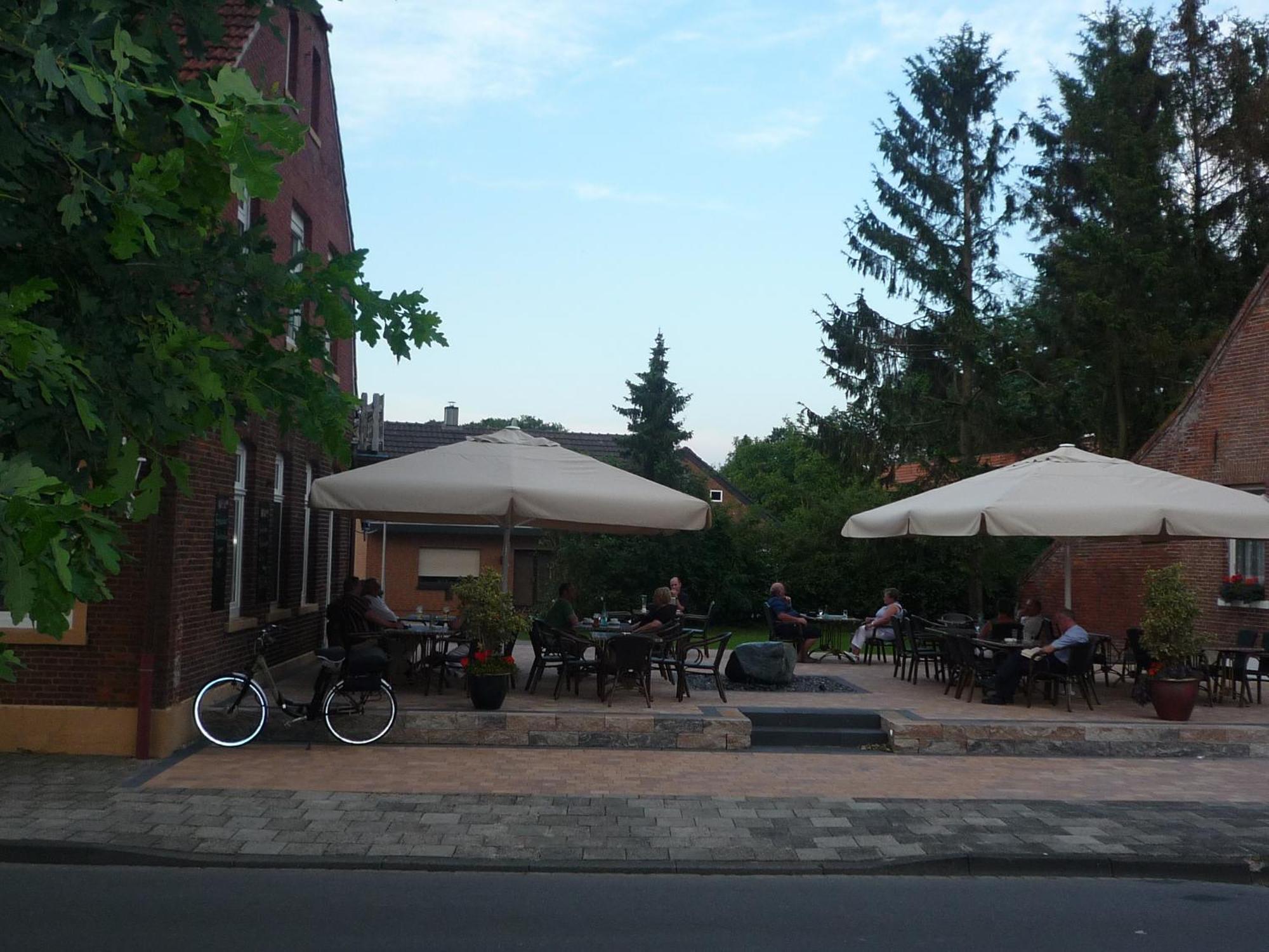 Zur Linde Hotel Heede Bagian luar foto