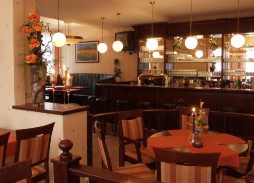Zur Linde Hotel Heede Bagian luar foto