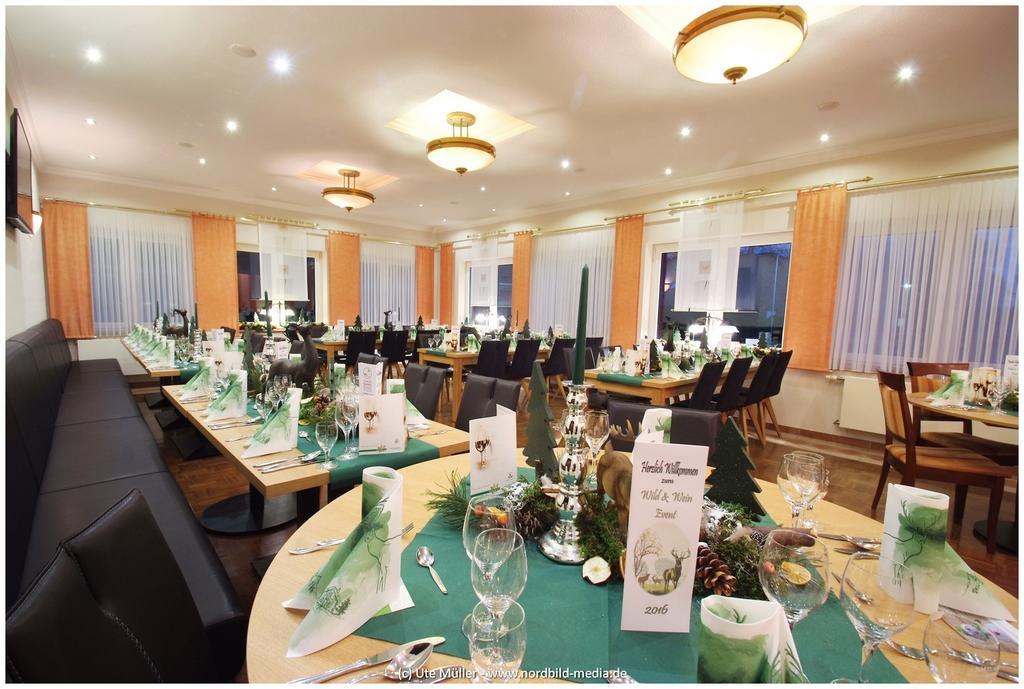 Zur Linde Hotel Heede Bagian luar foto