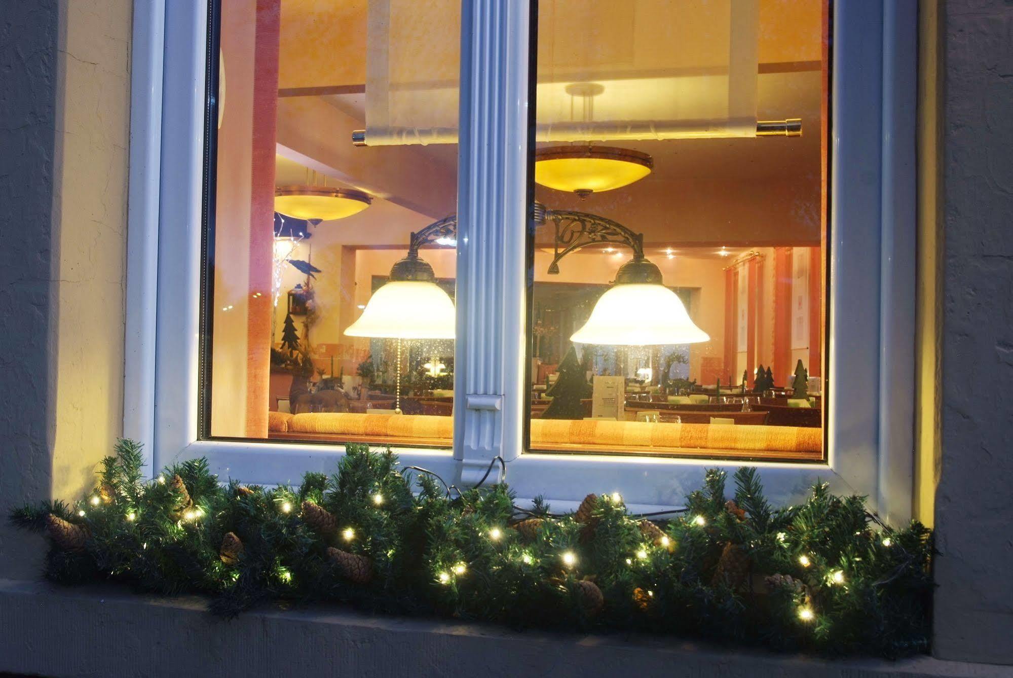 Zur Linde Hotel Heede Bagian luar foto