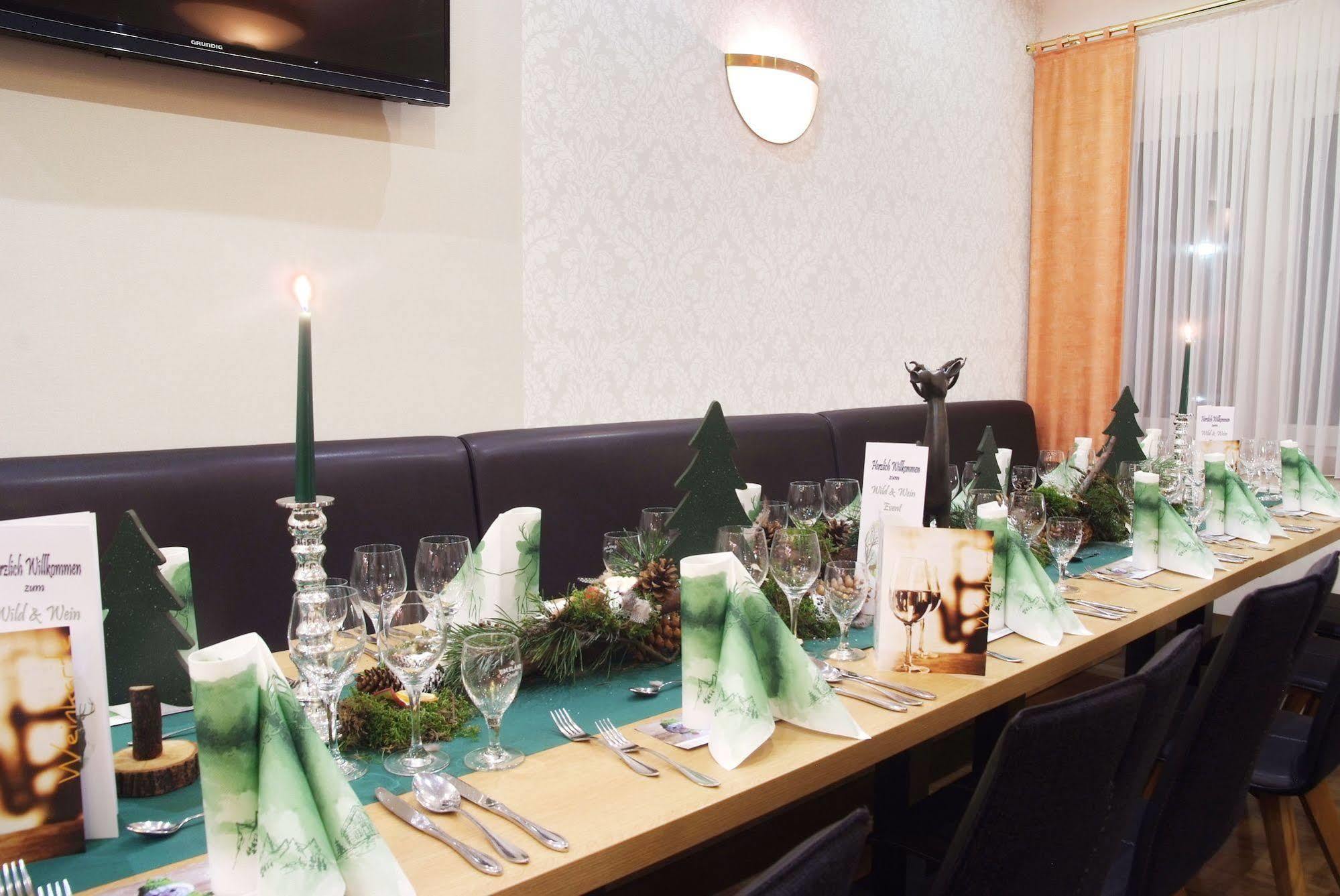 Zur Linde Hotel Heede Bagian luar foto